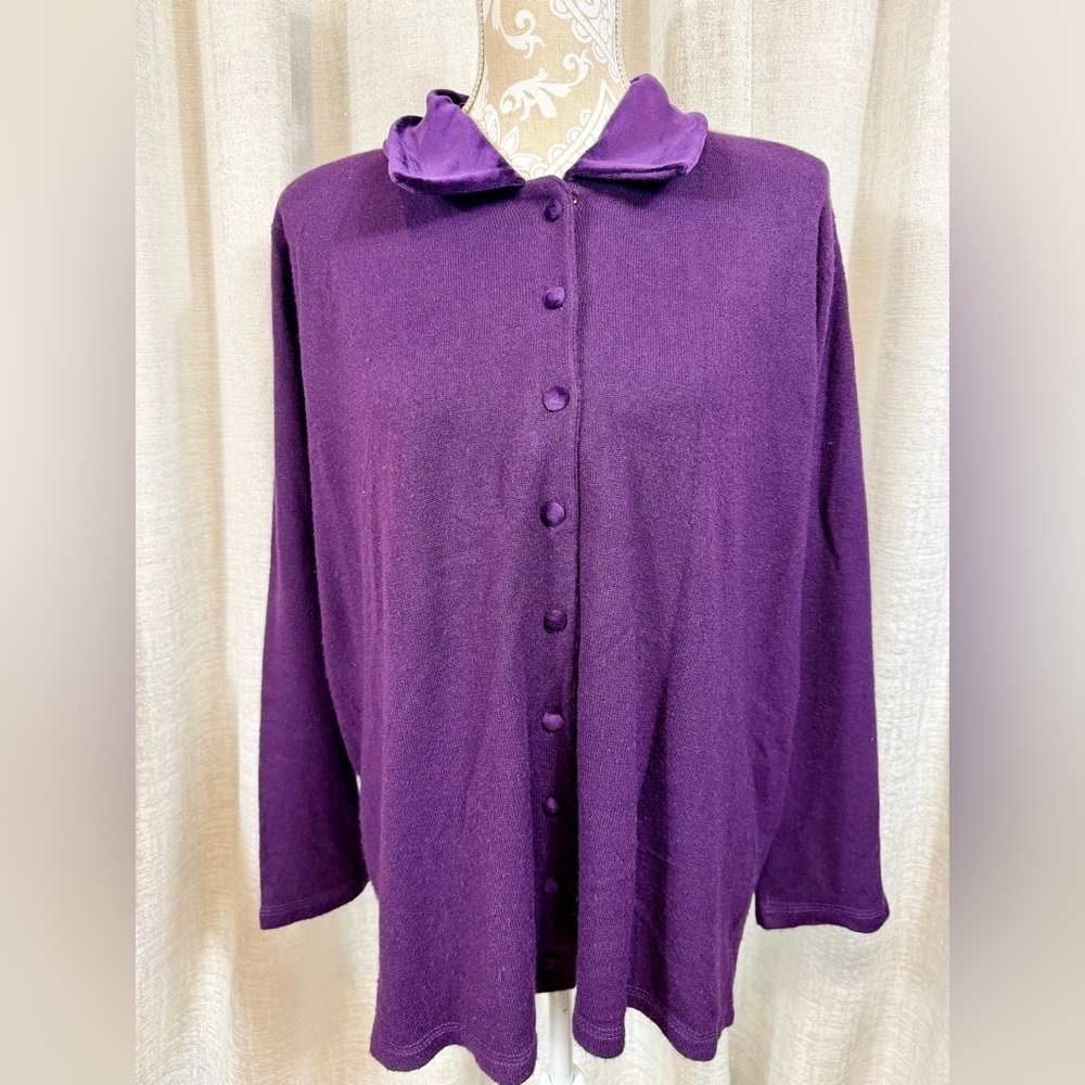 Fashion Bug Purple Velvet Collar Button Front Sweater Size 22/24 Vintage Knit - Picture 3 of 5